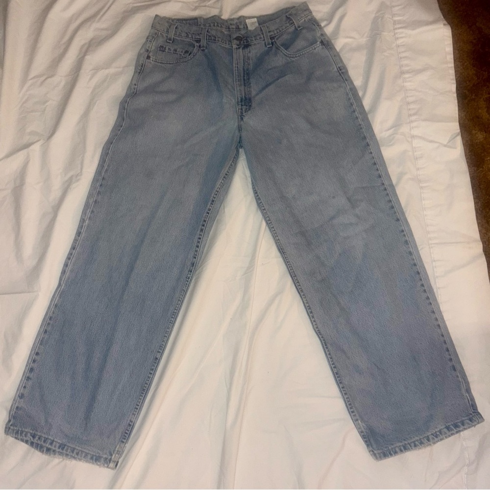 Vintage Levi’s L2 Baggy Fit Jeans W36 L32  Made in USA Light Wash Distressed Hem